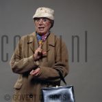 06-01-1977 Corrie van Gorp at studio in Amsterdam

[keywords]Posed, Half Length, Old Lady[/keywords]